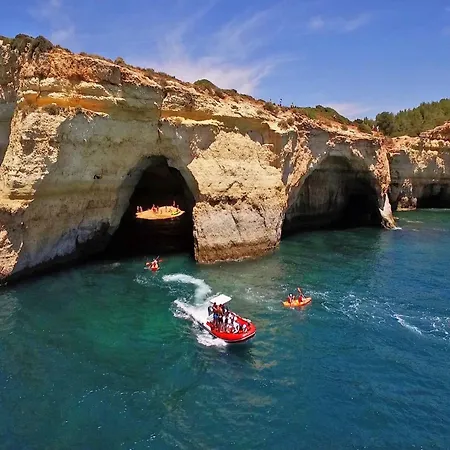 Вилла Villa In Albufeira Near Town Center *
